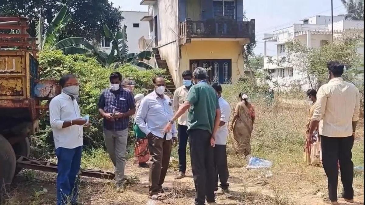 Crows Found Dead in Tamil Nadu&rsquo;s Cuddalore District