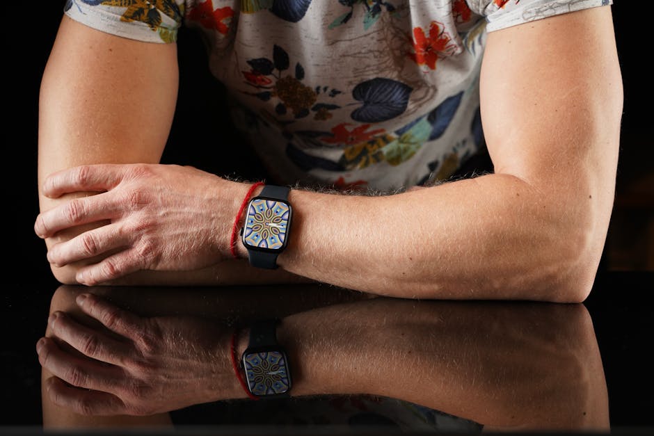 Amoled Smartwatch for Men: the Ultimate Guide