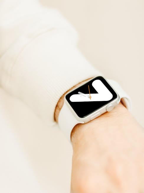 Best Smartwatch Under 2000: Top Picks & Features