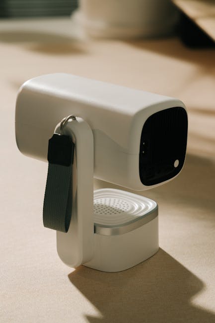 Best Portable Mini Projectors for Movies & Gaming at Home