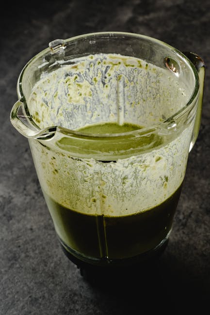 Achieve Perfect Smoothie Texture: Top Mixer Grinders