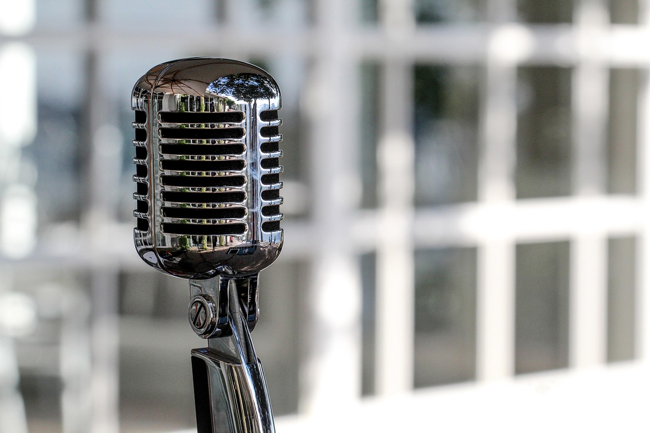 Best Gaming Headsets with Mic: Top Picks for 2024
