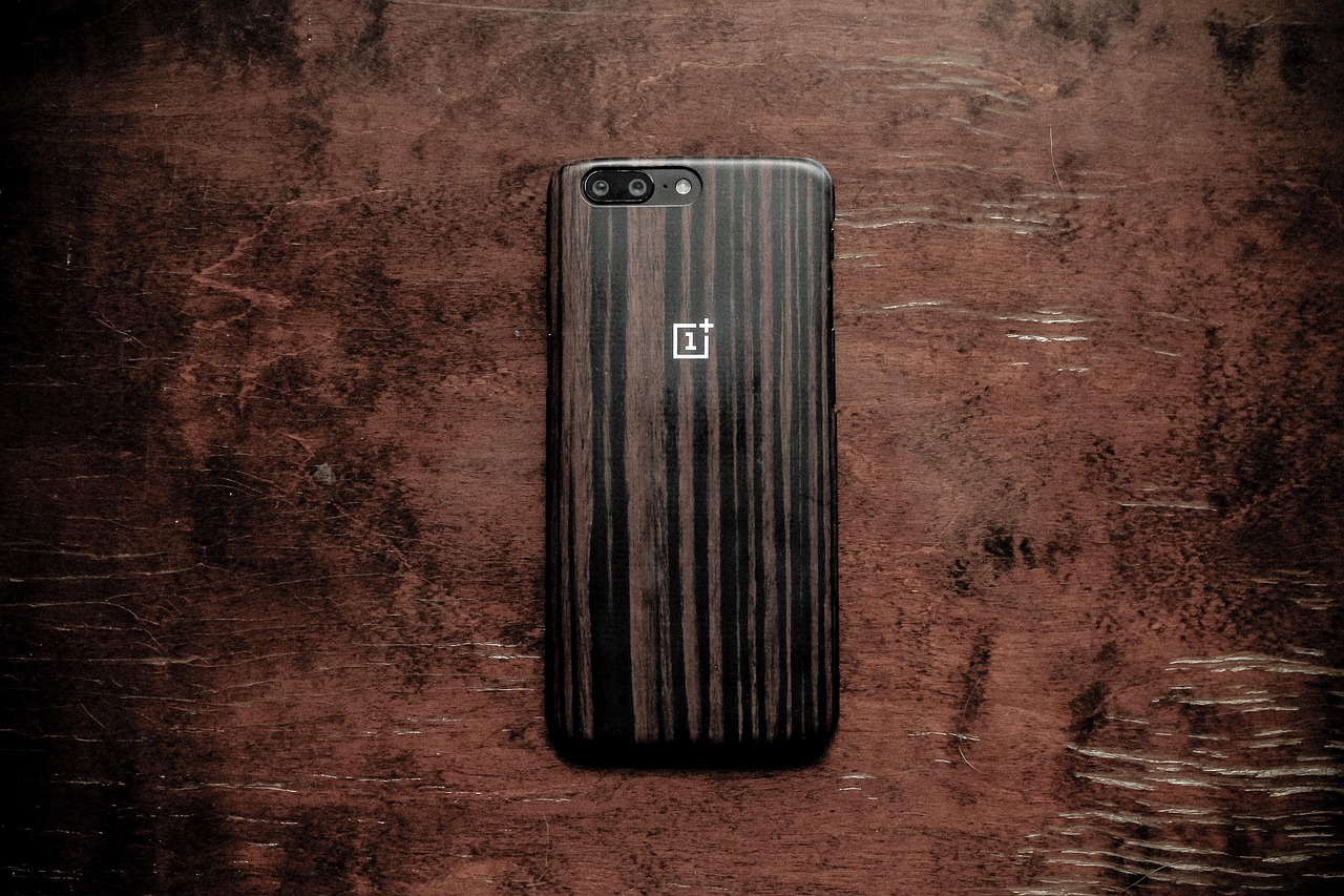 Silence the World: OnePlus Buds with Active Noise Cancellation