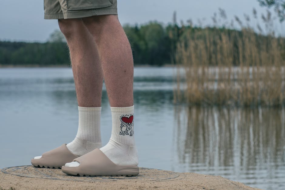 Upgrade Your Summer Look: Top Men's Casual Sandals