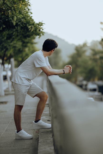 10 Must-Have Men's Summer Shorts for the Season