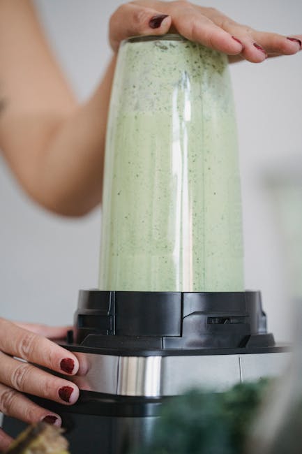 Compact & Powerful: Mixer Grinders for Small-Space Smoothies
