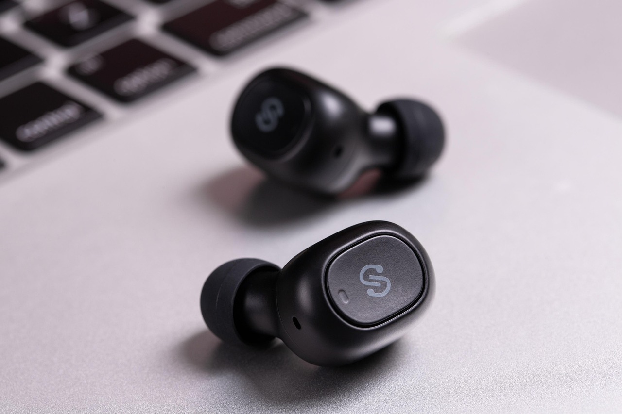 Best Noise Cancelling Bluetooth Earbuds: Your Ultimate Guide
