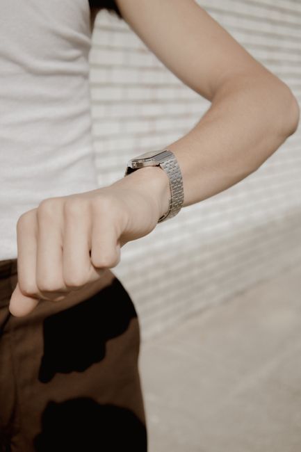 Smartwatch Under 2000: Reviews & Recommendations