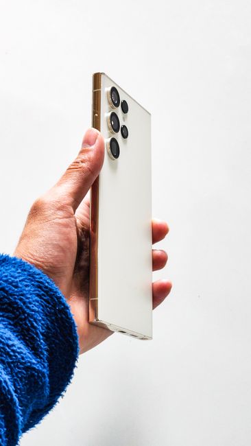 Choosing the Right Samsung Galaxy 5G Phone