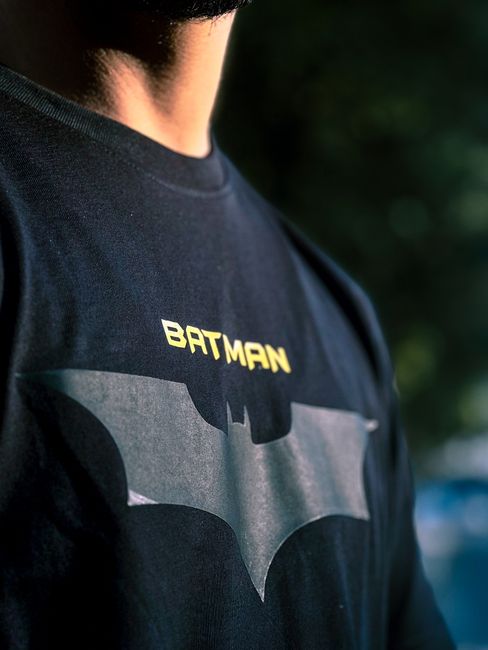 Summer Style: The Ultimate Men's Cotton Round Neck T-Shirt Guide