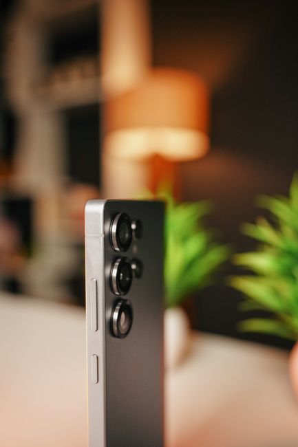 Samsung 5G Phone: Analyzing the Latest Model's Performance