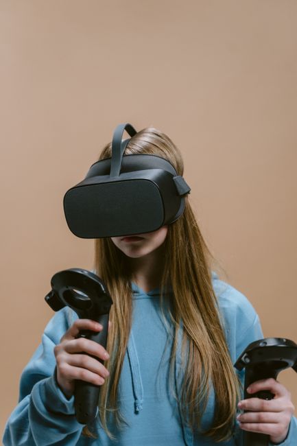 Discover New Worlds: Top VR Headsets for Exploration Games