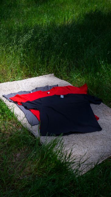 Summer Must-Have: The Essential Breathable Cotton T-Shirt