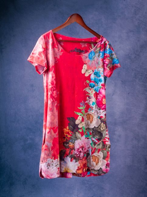 Bloom in Style: Fashionable Cotton Floral Summer Dresses
