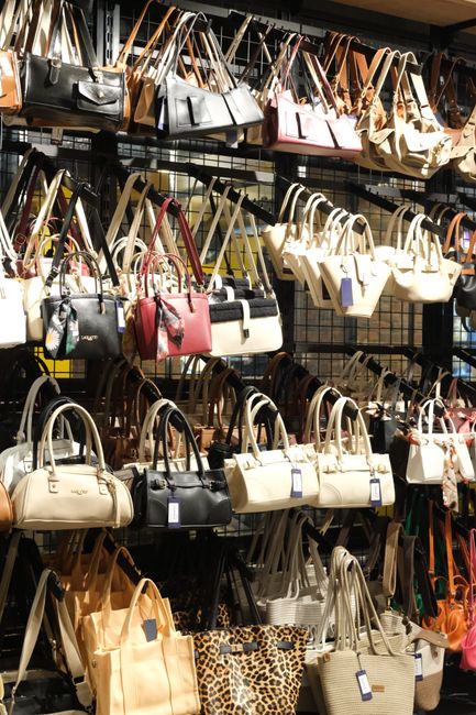 10 Must-Have Summer Tote Bags for Your Next Vacation