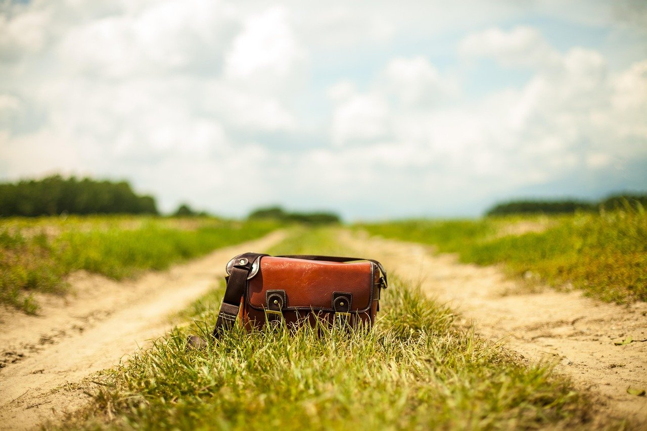 Must-Have Summer Tote Bags for the Savvy Traveler