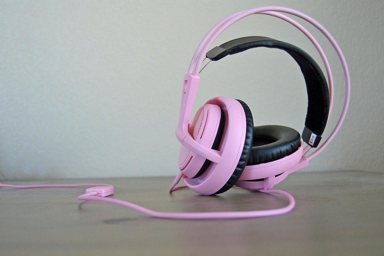 Best Tech Accessories for Gamers: Level Up Your Setup