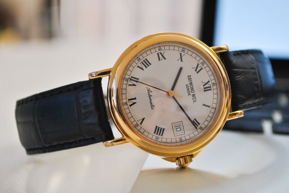The Ultimate Guide to Choosing Your First Smartwatch