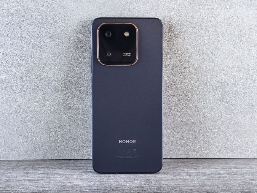 Best Camera Phones Under 15000: Top Picks for 2024
