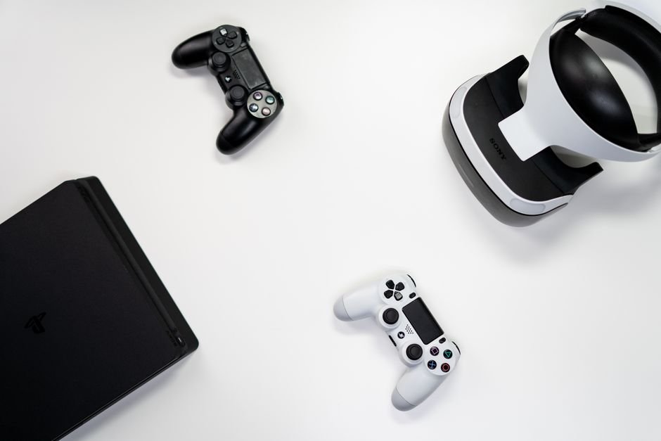 Sony PS5 Headsets: Crystal Clear Sound for Victory
