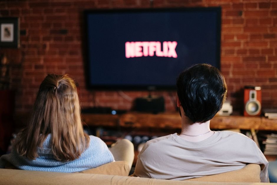 The Ultimate Guide to Choosing Your Next Smart TV