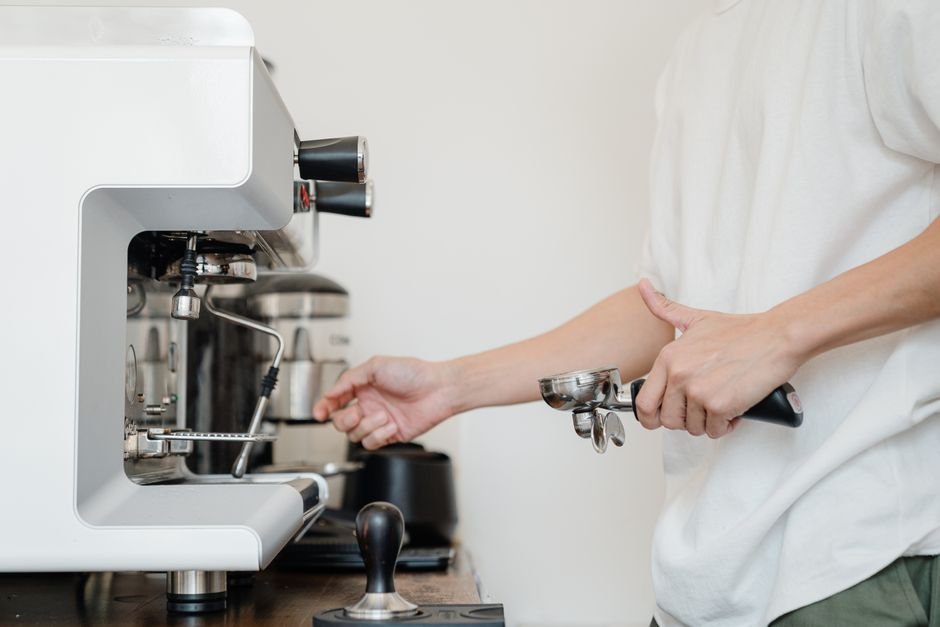 Easy & Fun: How to Choose the Right Home Ice Cream Maker