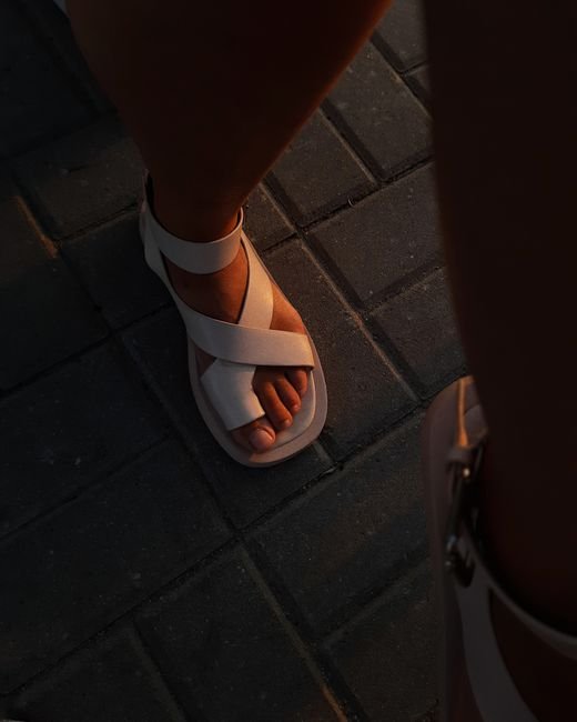 Luxurious Leather Sandals: Timeless Appeal