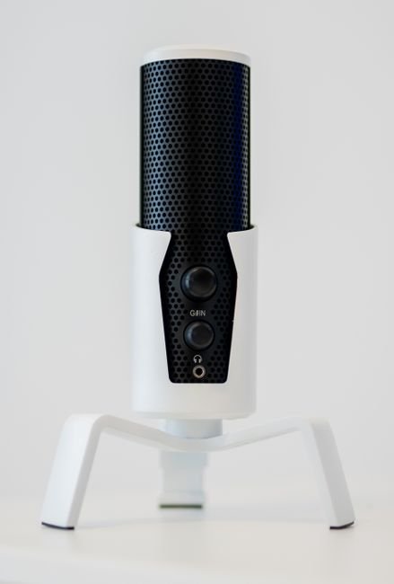 Gaming Headsets with Mics: Elevate Your Stream