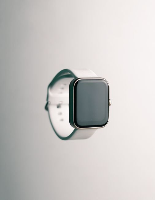 Best AMOLED Smartwatches Under ₹3000: Top Picks for 2024