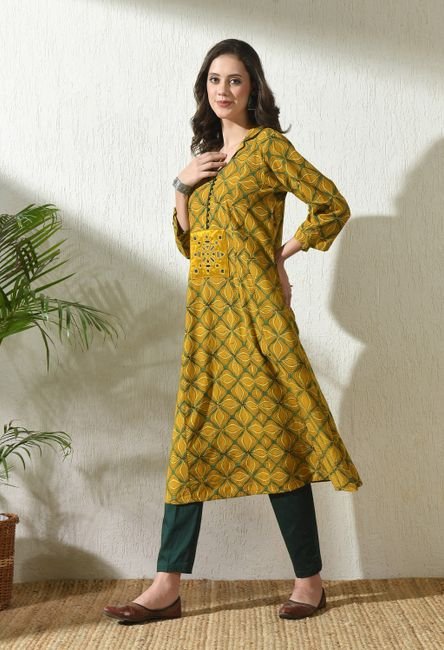 Chic & Comfy: Everyday Cotton Kurtis for Women
