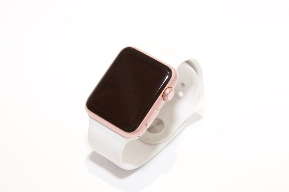 The Essential Summer Smart Band for Active Lifestyles