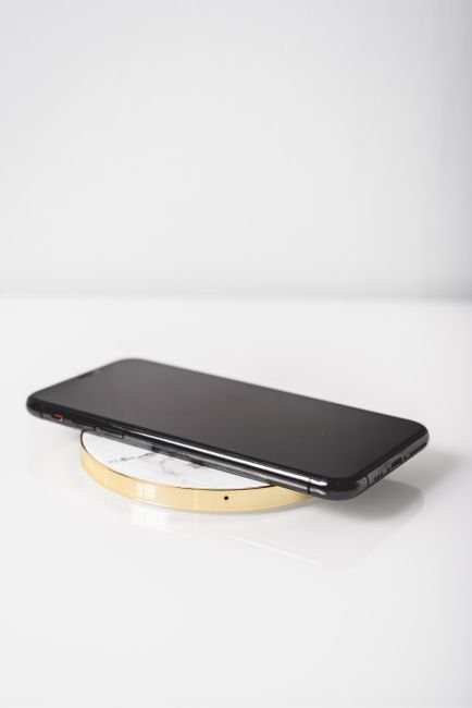 Fast Charging Wireless Neckbands: Power Up Your Audio