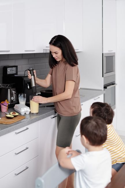 Ditch the Lumps: Why You Need a High-Speed Mixer Grinder for Smoothies
