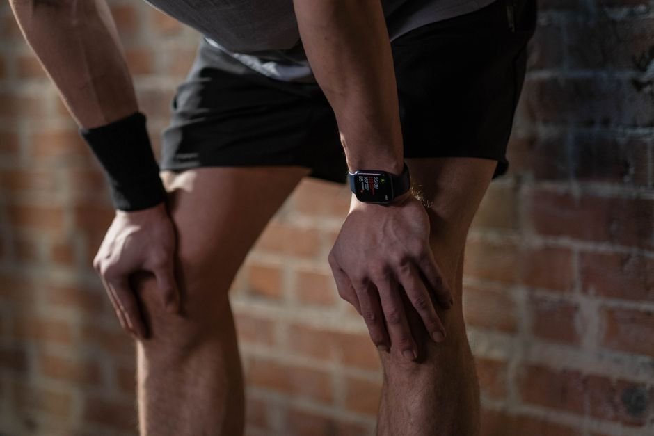 Stay Motivated: Top Smartwatches for Your Summer Fitness Grind