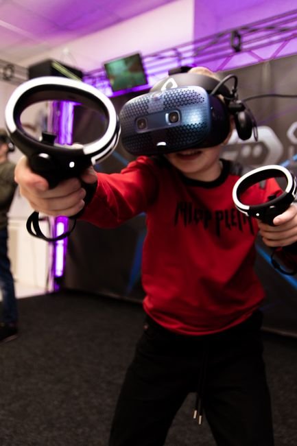 Get into VR Gaming: Essential Headset Picks