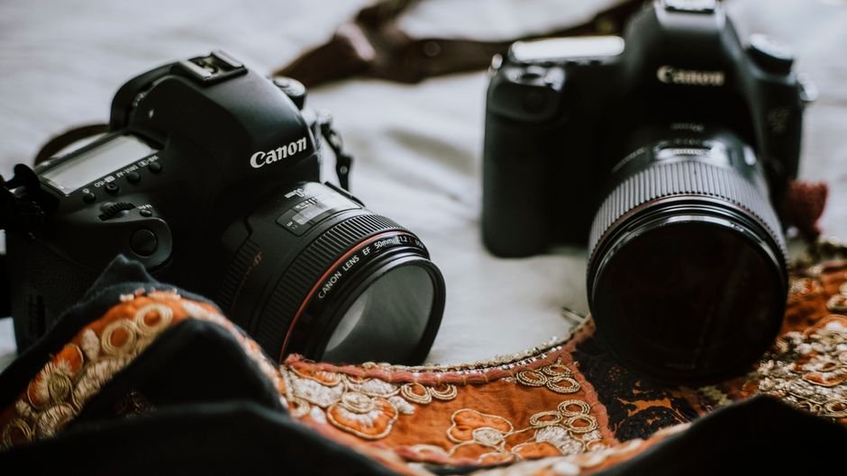 Instant Savings on DSLRs: See Today's Prices