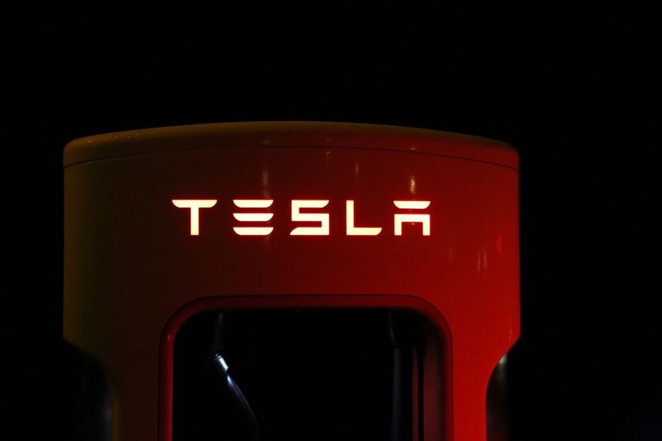Car Charger Brands: Which One is Best for You?