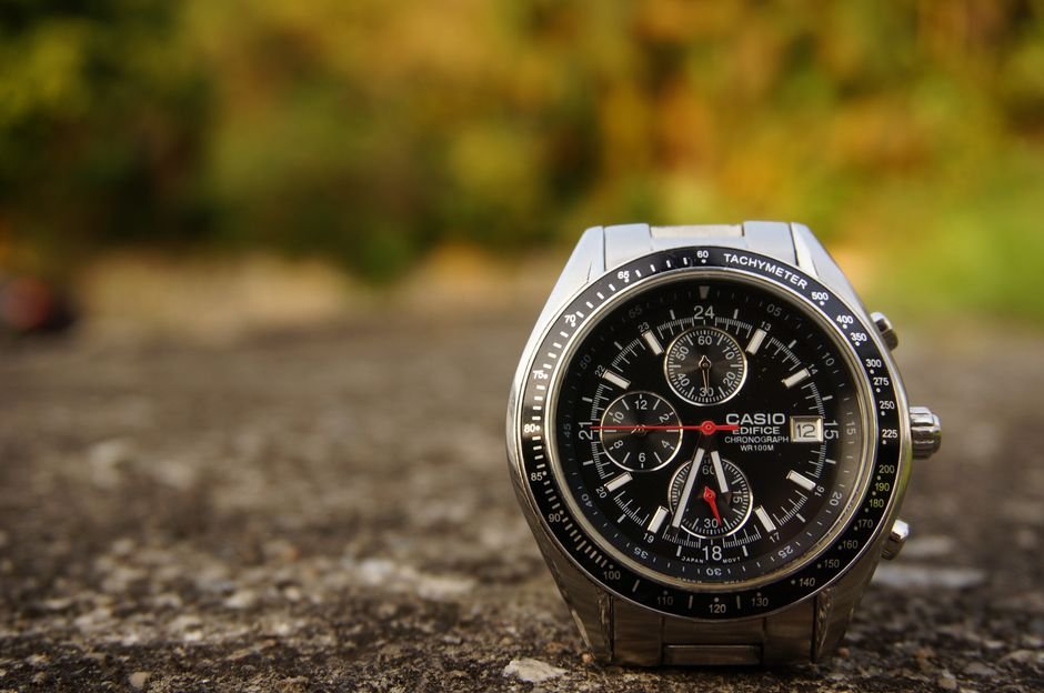 Experience the Difference: AI-Powered Health Monitoring Smartwatches