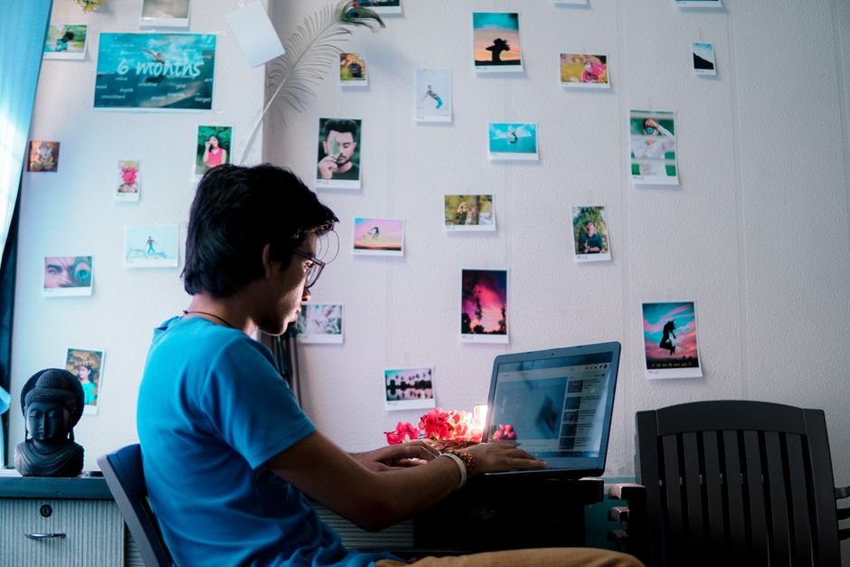 Best Student Laptops Under 50000 INR: Top Picks for 2024