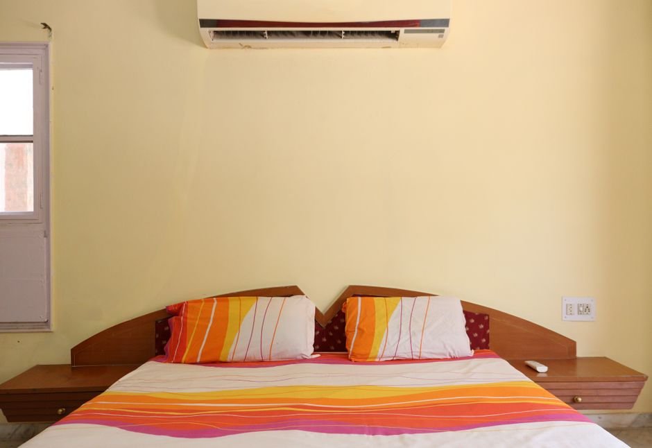 1.5 Ton 5 Star Inverter AC: Turbo Cool Your Comfort
