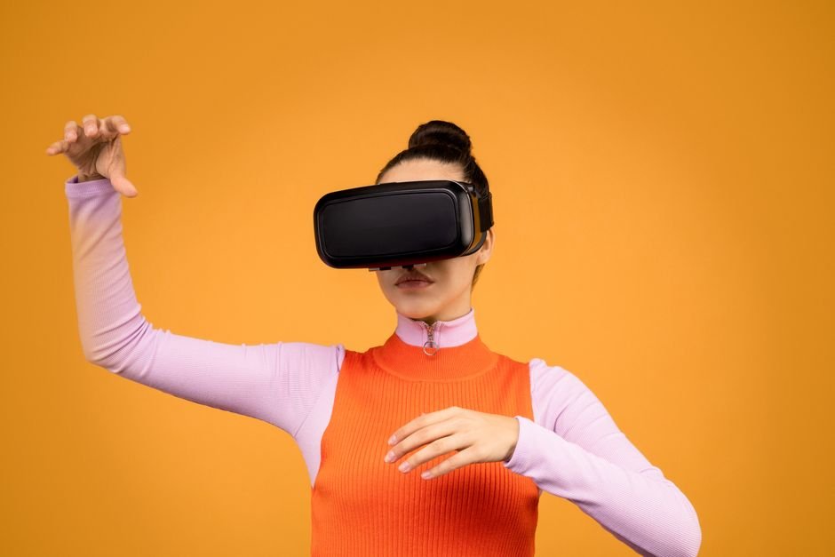The Evolution of VR Headset Design