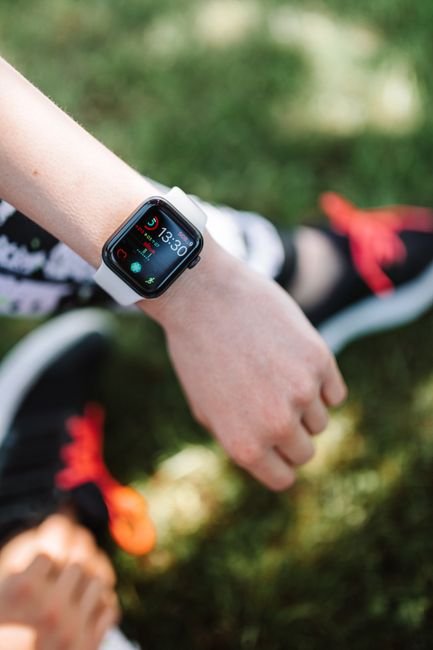 From Pool to Trail: Your Go-To Waterproof Smartwatch Guide