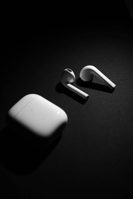 The Best Noise Cancelling Earbuds for Ultimate Focus