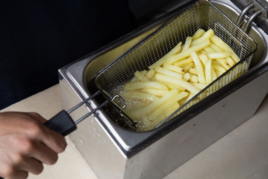 Air Fryer 101: Your Ultimate Home Cooking Guide